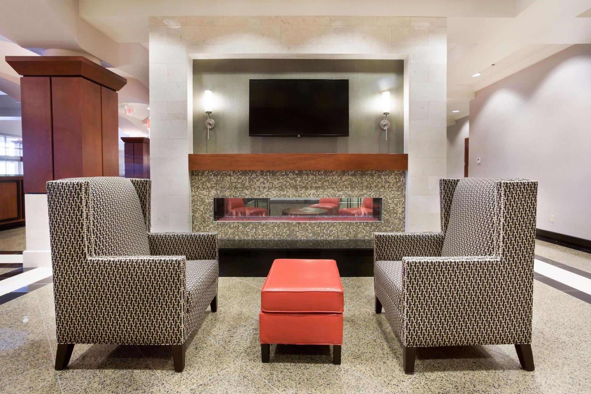 Drury Plaza Hotel Indianapolis Carmel エクステリア 写真